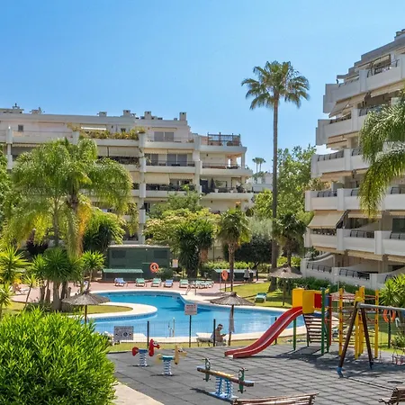 En Con Piscina,golf Y Parking Privado Apartment *