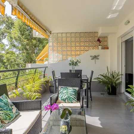 En Con Piscina,golf Y Parking Privado Marbella