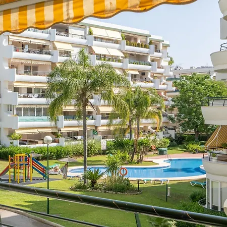 En Con Piscina,golf Y Parking Privado Apartment *